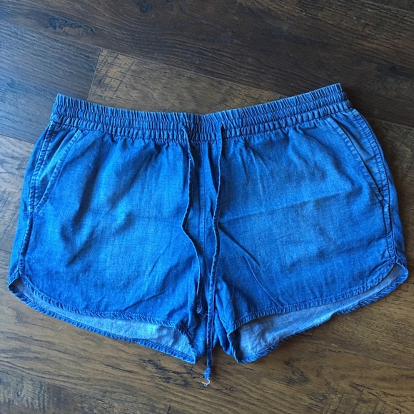 GAP Pants - GAP Chambray Pull-On Shorts